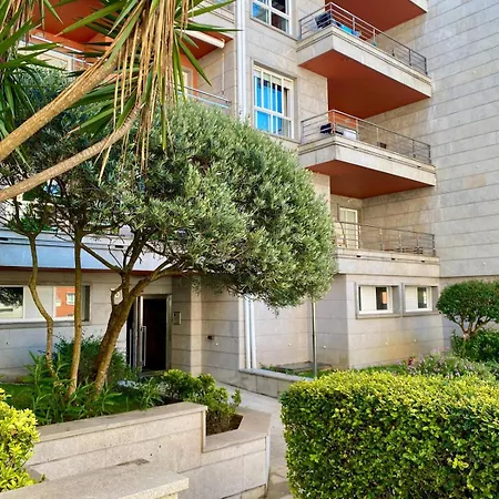 Apartment En Con Piscina Sanxenxo